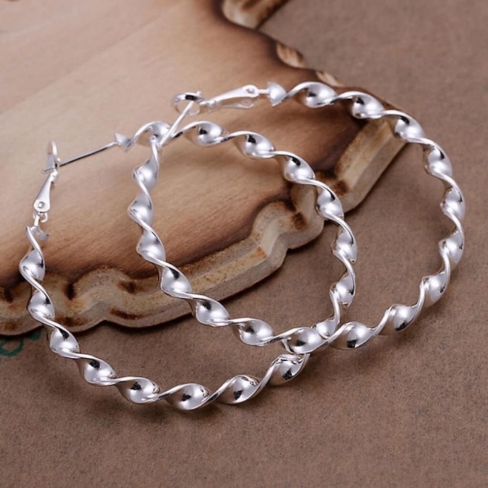 💗 Silver French Rope Hoop Earrings NEW - Picture 7 of 7